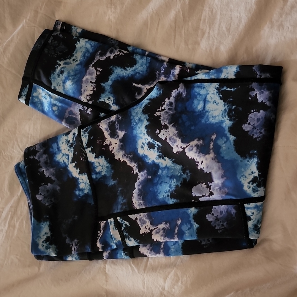 CVG storm capris
